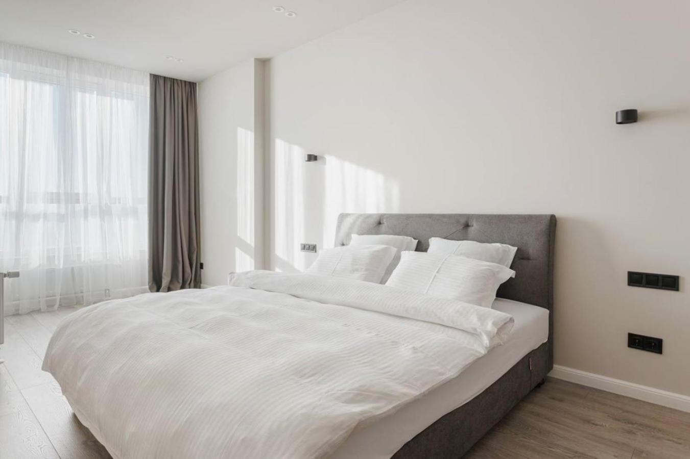 Noviy Bereg Design Apartment Одеса Екстериор снимка